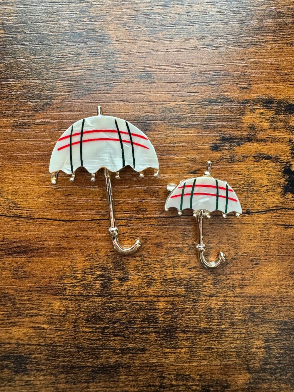 Vintage 2 Piece Umbrella Brooches Mother of Pearl Look Gold Tone Plaid Red Green
